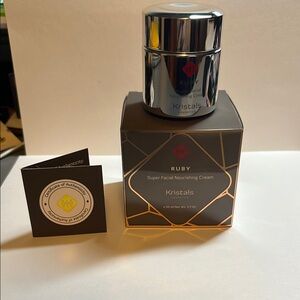 Ruby Super Facial Nourishing Cream - Silver and Black